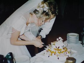 Разделка свадебного торта :))