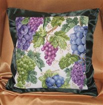 'Grapes pillow' by Donna Vermillion Giampa 