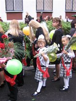 Асюшка на построении 