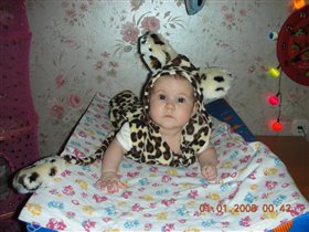 Леопардику Стелле 5 месяцев :)