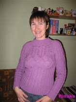 Сиреневый свитерок.