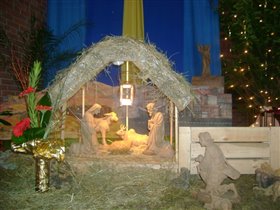 В целом свете торжество - наступило Рождество!