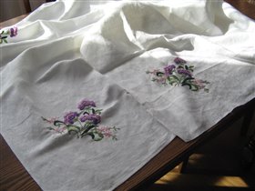 violet tablecloth/ fioletowy obrus