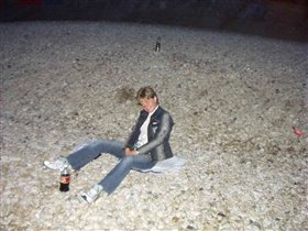 пляж ночью....