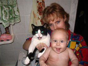 Леша,мама и кот