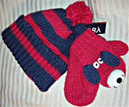 Комплект шапка-варежки из флиса, на 12 мес. 400р.
