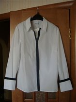 Блузка белая с черной оконтовкой