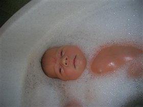 такие серьезные когда купаемся