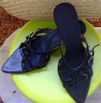 Стильные шлепки на каблучке р. 37-38