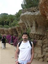 Еще один шедевр Гауди - парк Гуэль.