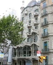 Каса Батльо во всей красе