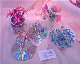 цветы из бисера