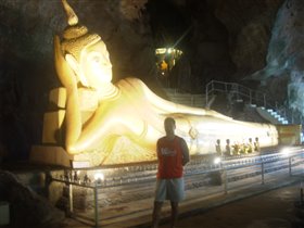 лежачий Будда