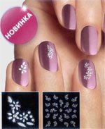 Набор украшений для ногтей. Белое на черном