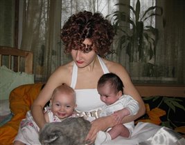 мадонна с младенцами