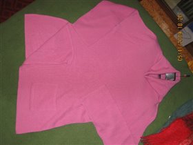 Розовый свитер 30% шерсти, 70%акрил