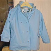 Плащ, состояние хорошее 600р.