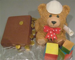 Торт 'Мишка-строитель с чемоданом денег' :)