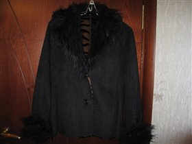 Искусственная курточка-дубленка на межсезонье, размер S, БУ,одевала пару раз, 1000р. 