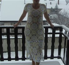 Летнее платье,связанное зимой.