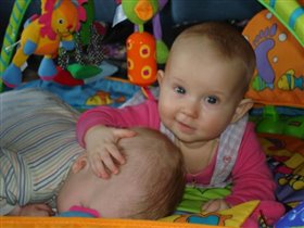 'Милый, ну не растраивайся ты так... они сами еще пожалеют, что бросили нас тут одних'(nu-Ez)