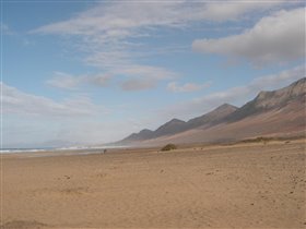 Пустынный пляж Кофете