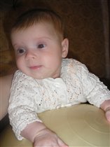 девочка на шаре