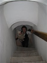 Узкие проходы. Головой я все-таки треснулась.