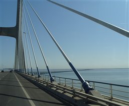 Мост Васко да Гама. 17 км.