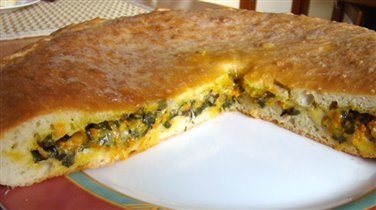 осетинский пирог с ботвой свеклы и сыром