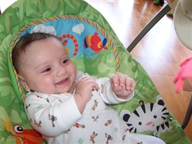 Смеемся в первый раз.  3 месяца