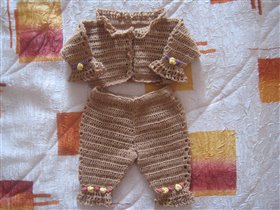 Комплект на куклу из 4ех предметов(кофточка,штанишки,туника,шапочка)