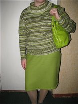 свитер зелёно-полосатый