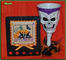 Spooked Thread Holder (Val's Stuff)