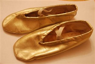 золотые балетки