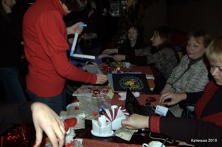 кто во что... )) 