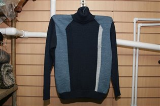Темно-синий свитер(91)