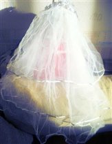 К платью прилагается: фата трехслойная