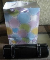 НОВЫЙ подарочный набор кистей AVON