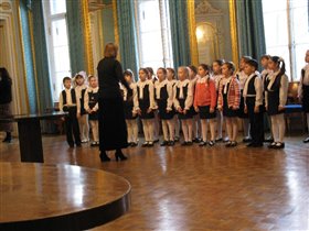 Выступление Вики с хором в Аничковом дворце
