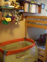 Тут спит младший