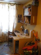 Стол один на двоих