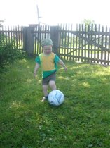 Юный футболист