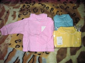 Кофточка с воротничком