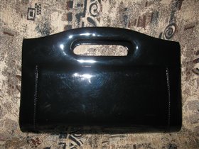 клатч лаковый