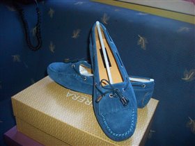 Со вспышкой