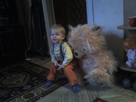 А медведь на горку не пойдет? 