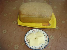 домашний хлеб и сыр
