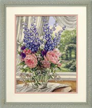 35257 Peonies & Delphiniums