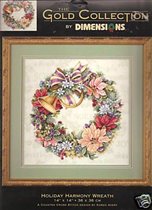 08662 Holiday Harmony Wreath